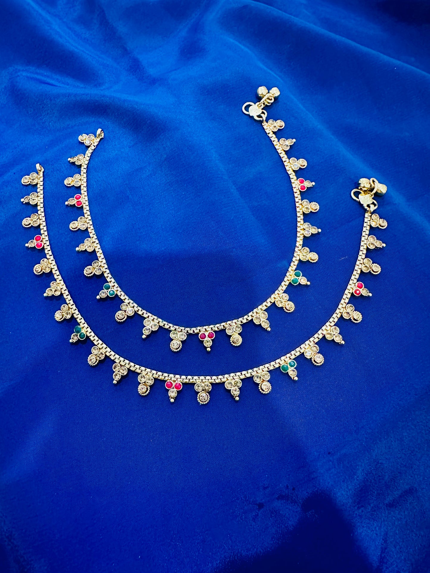 Antiq anklets in multi colour - (Code:052)