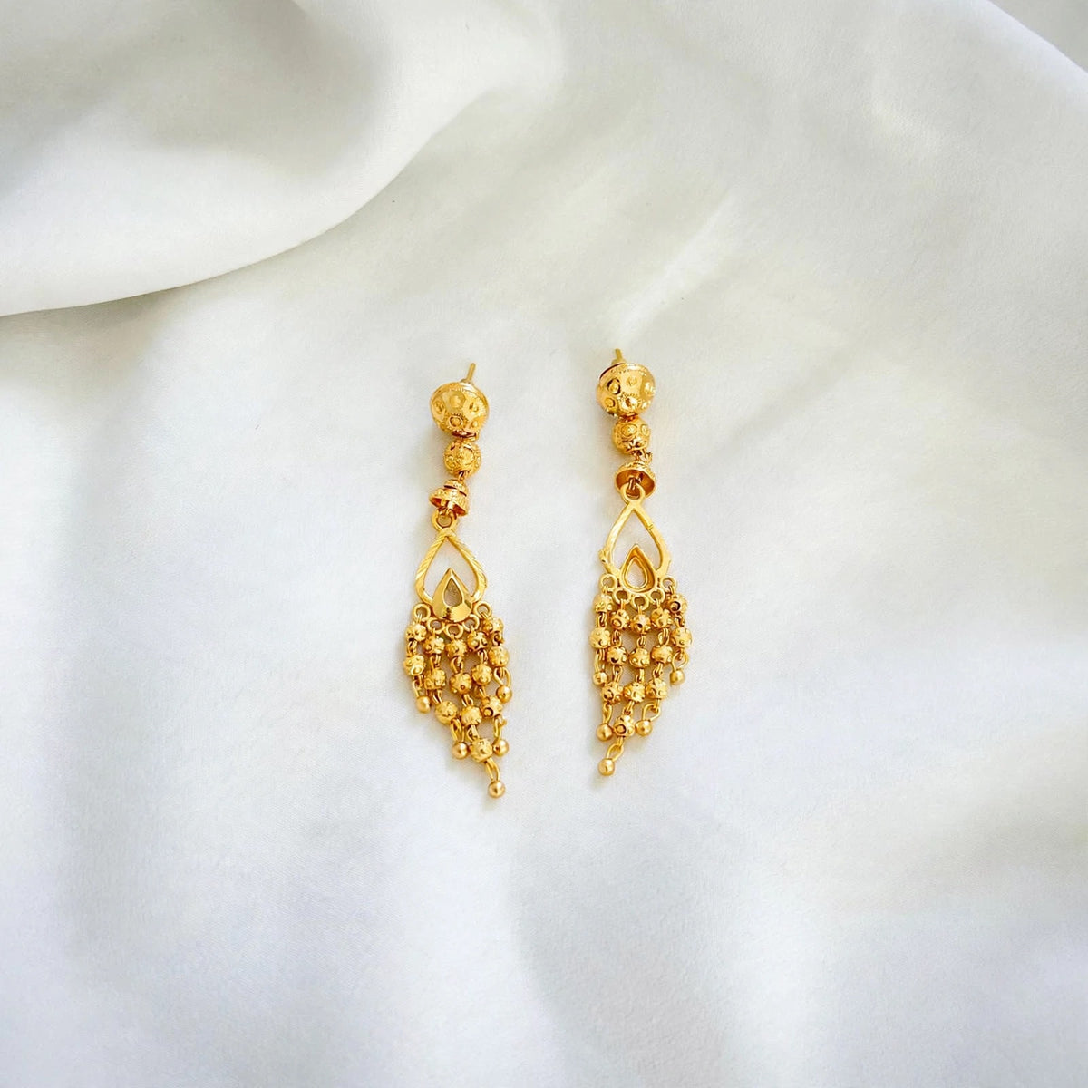 Gold Look Earrings, ( Code: 54)