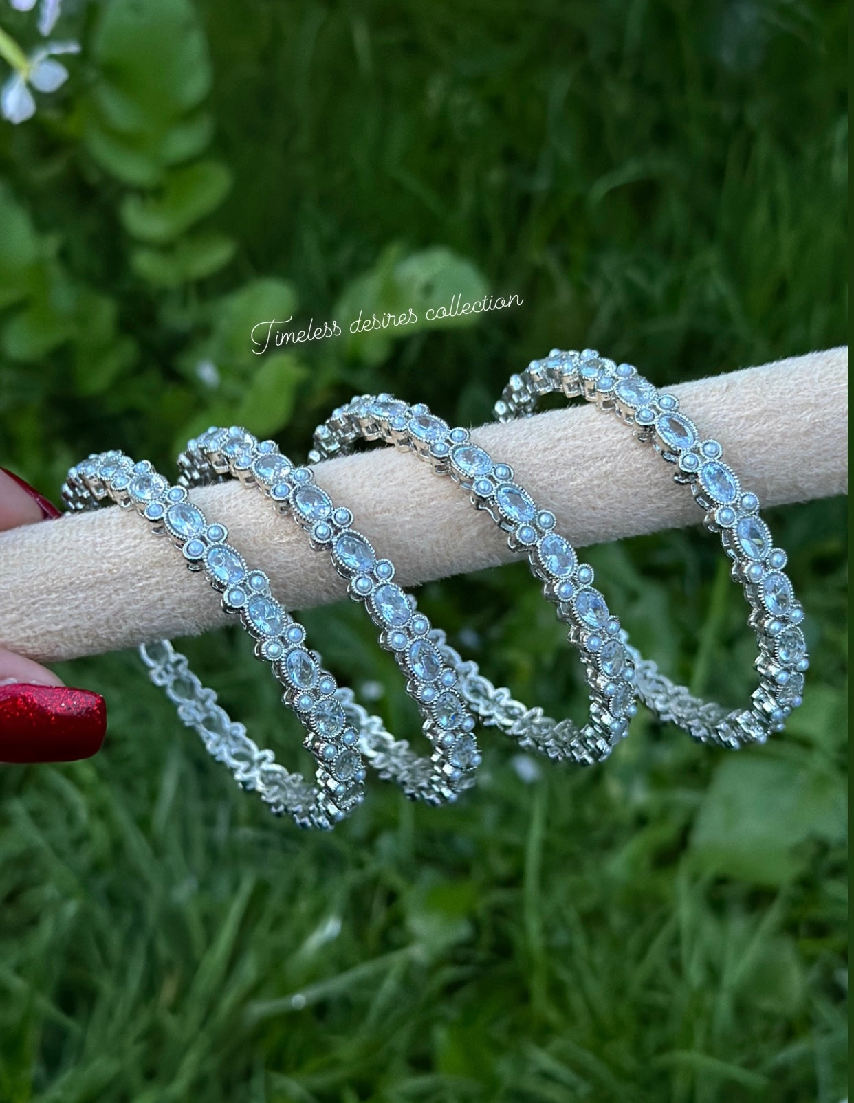 Silver bangles / kangan’s in reverse AD ( set of 4 )
