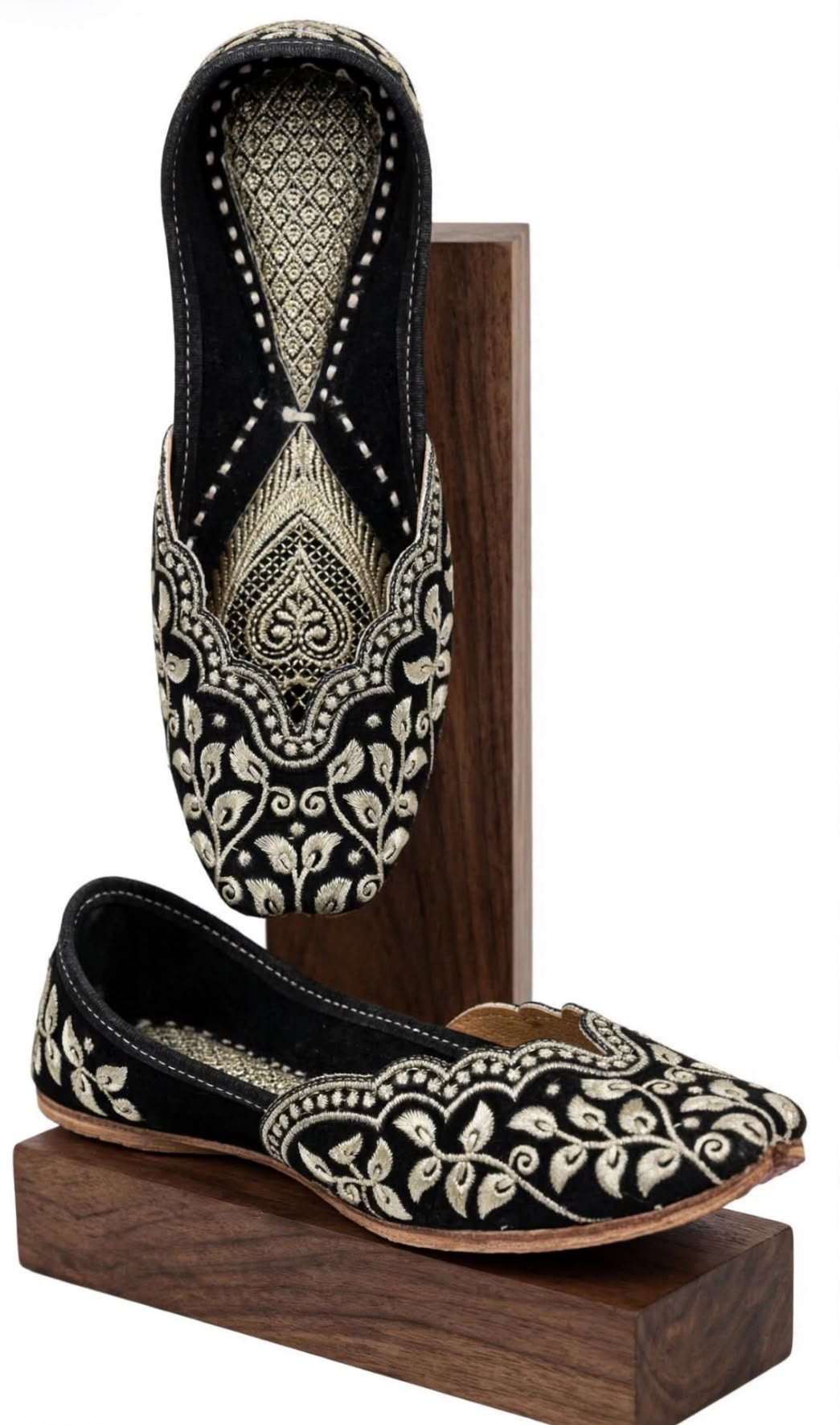 Punjabi Jutti (SIZE 36)