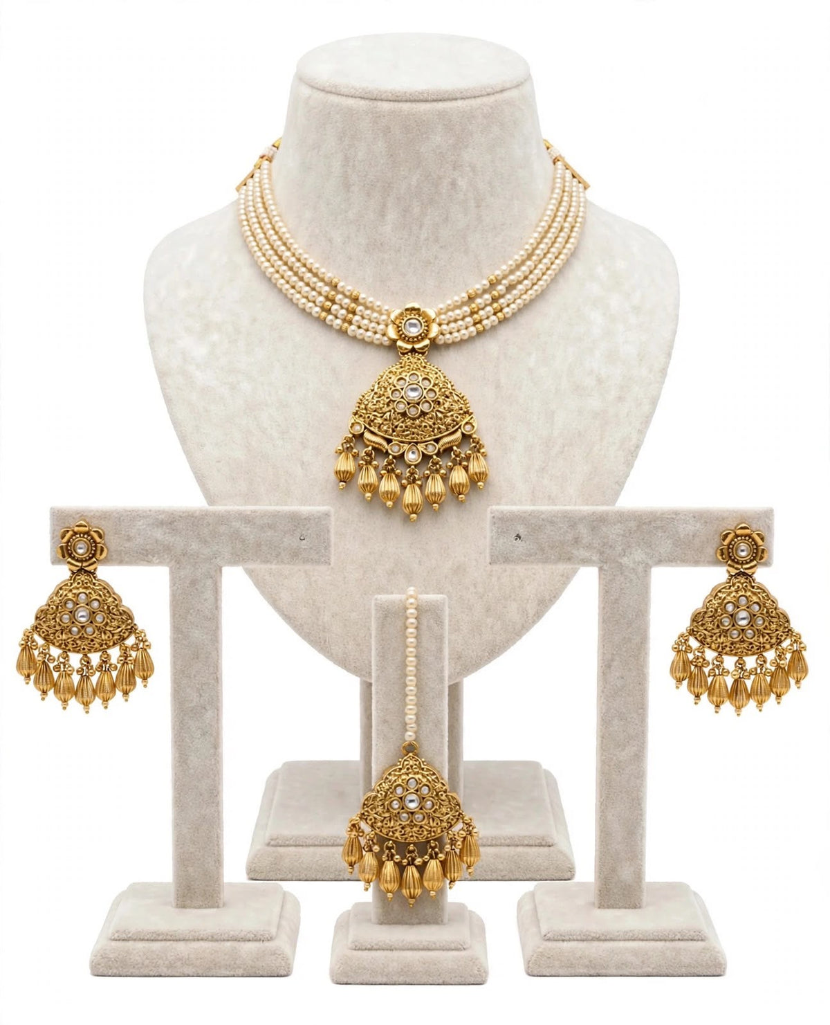 Necklace set with earrings and tikka, Code: 007
