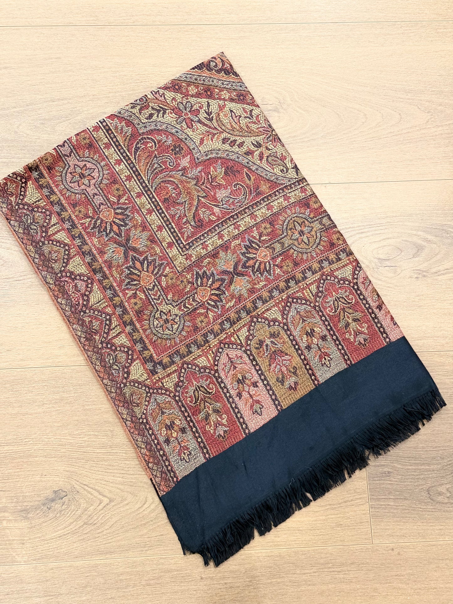 Double sided pashmina shawl : Code Y20