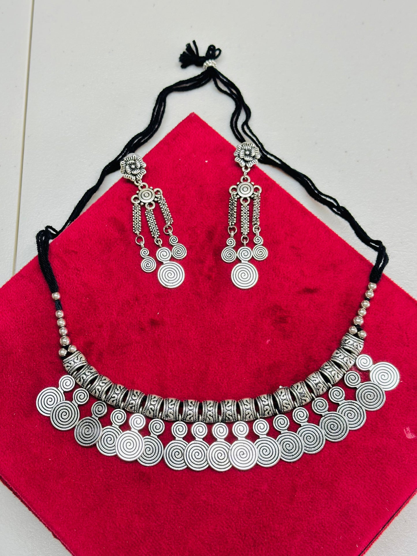 Necklace set with earrings