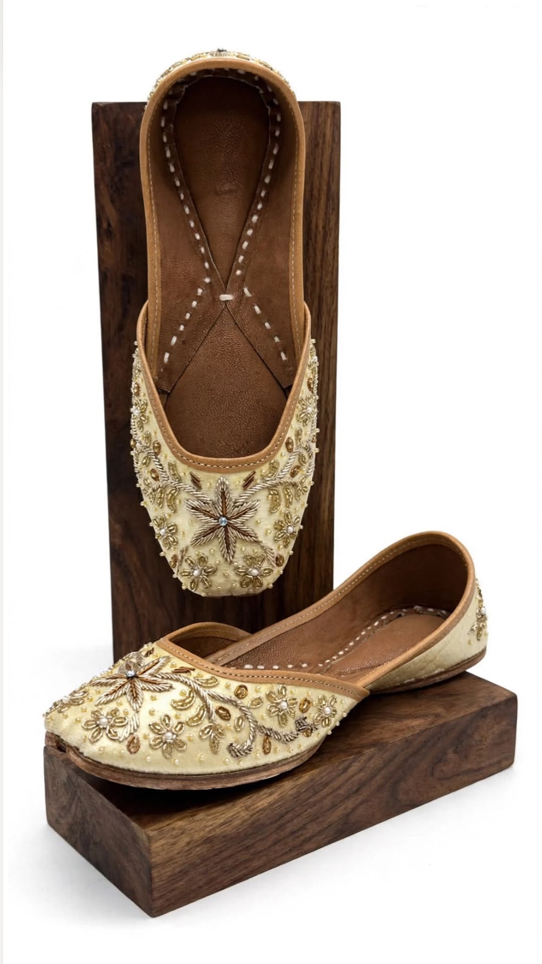 Punjabi Jutti (SIZE 37)