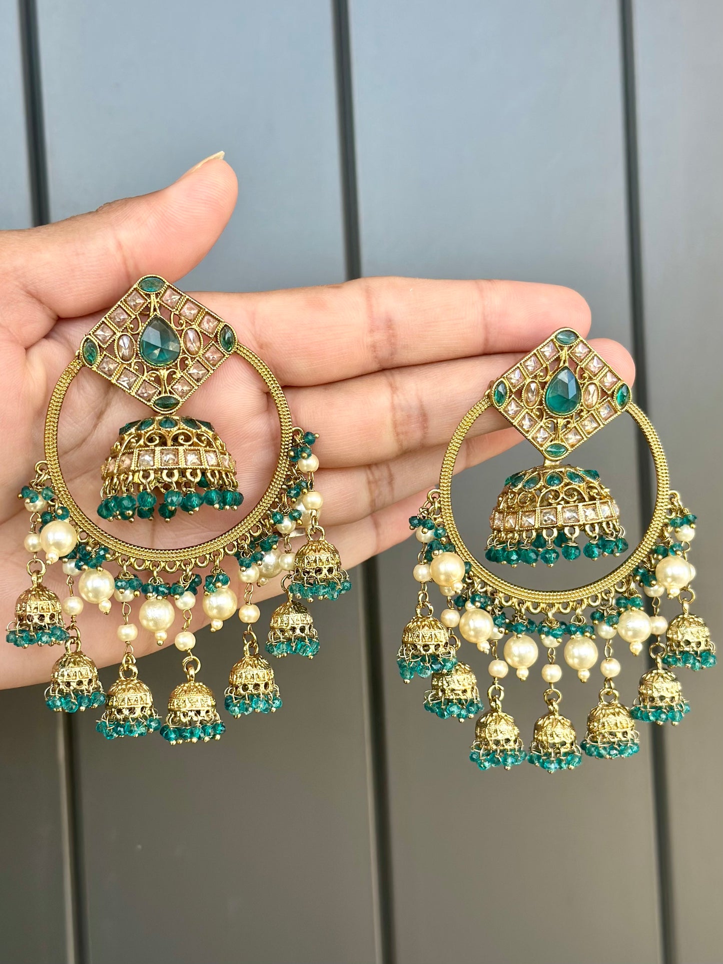 Jhumka waliya in peacock colour, Code: E7