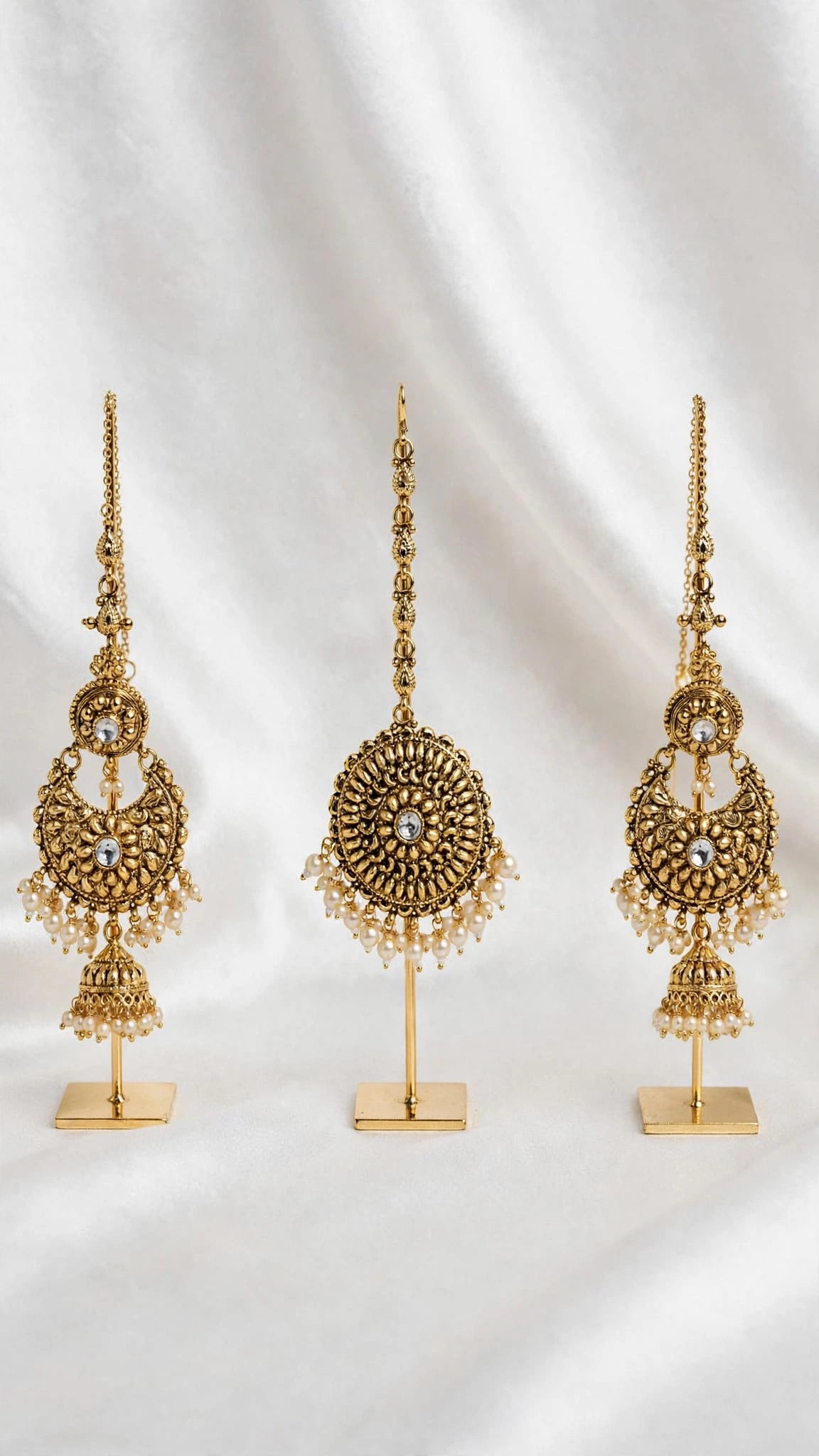 Antique Gold earrings tikka set - X10