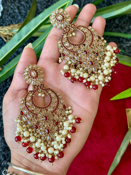 Maroon colour earrings, Code: E5