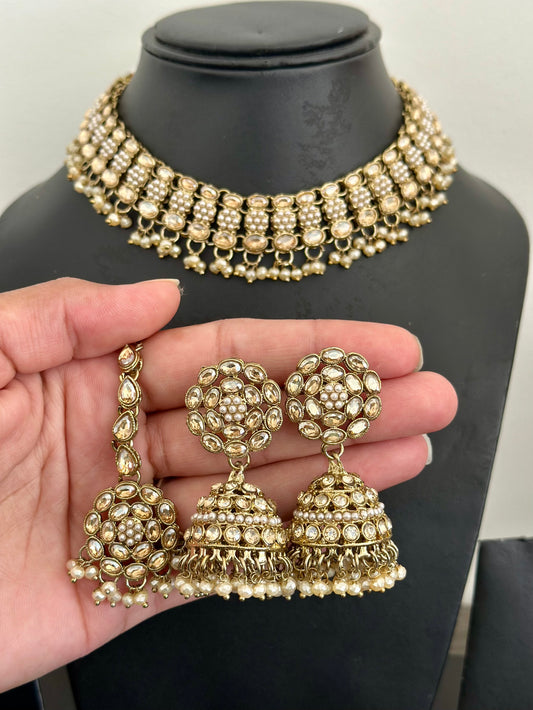 Golden necklace set with earrings, Code: E8