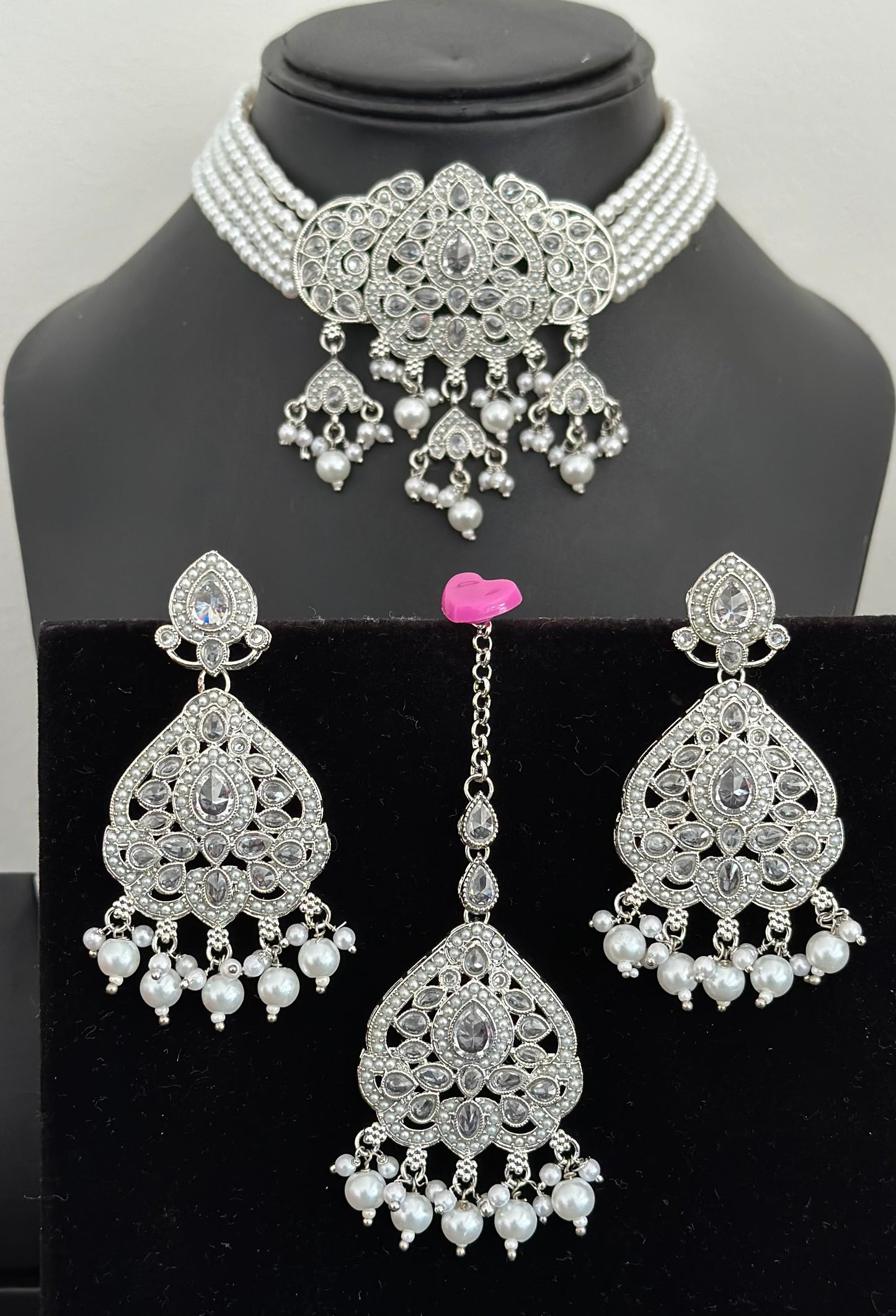 Silver necklace set with earrings, Code: E11
