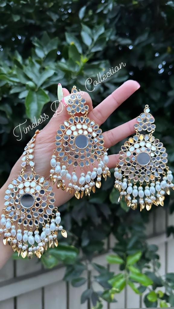White & Golden Earrings Tikka Set in mirror with pipal patti