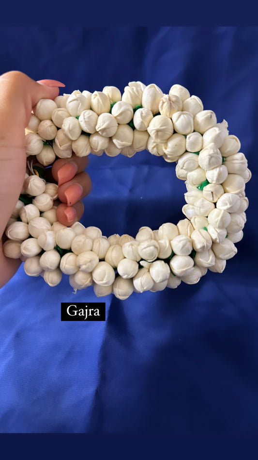 Hair Gajra (TD-1)