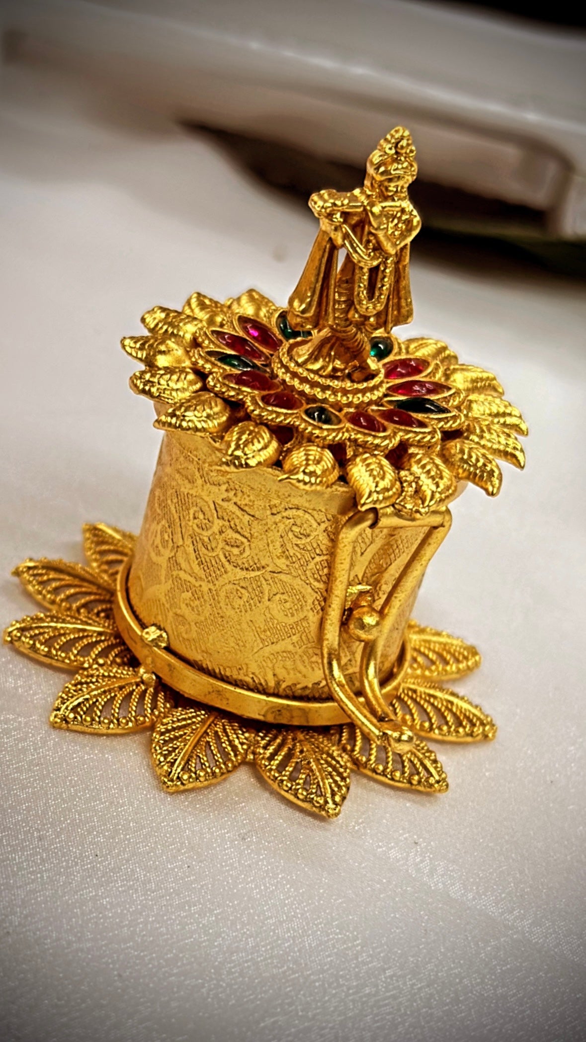 Sindoor Box (Leafy)