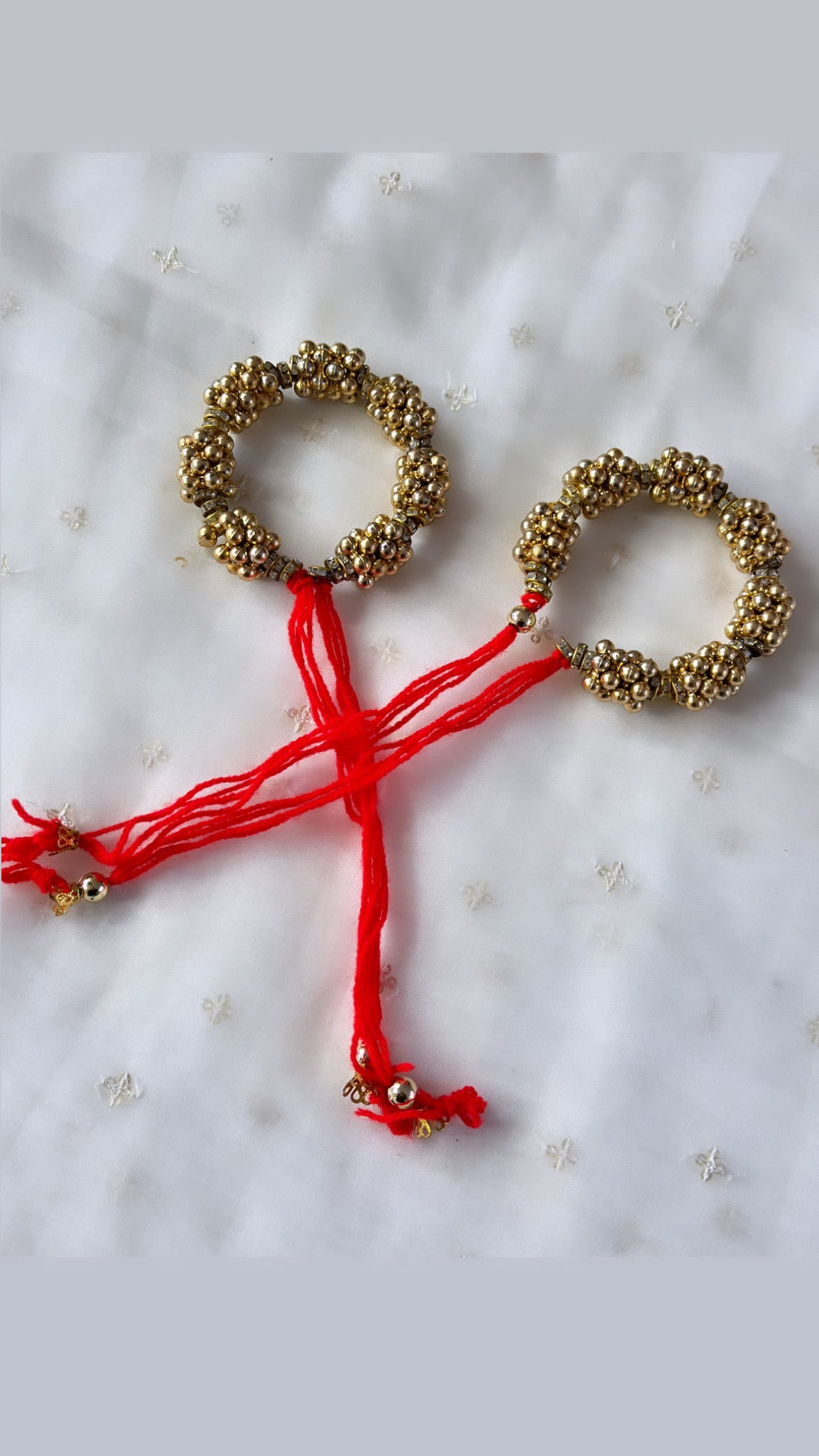 Pair of bride or groom Hand Gaane